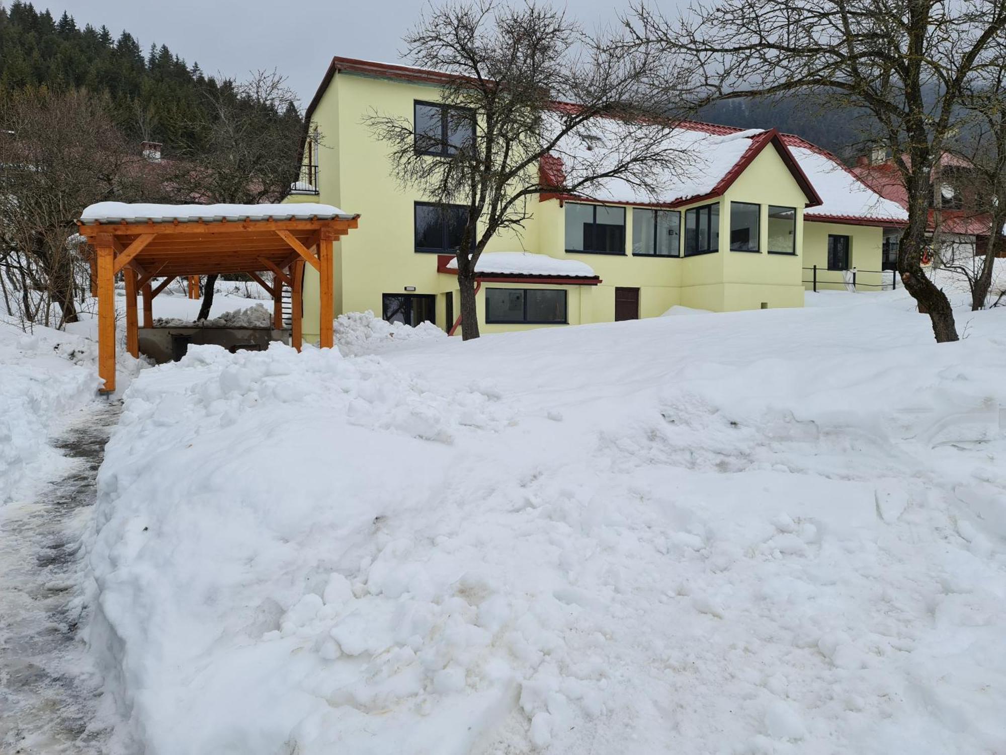 Cely Apartmanovy Dom Donovaly-Hanesy エクステリア 写真