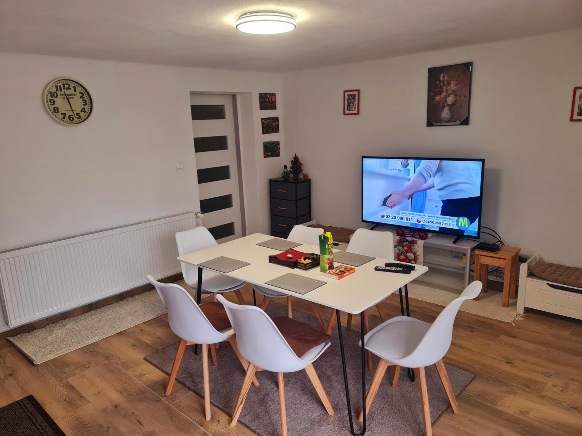 Cely Apartmanovy Dom Donovaly-Hanesy エクステリア 写真